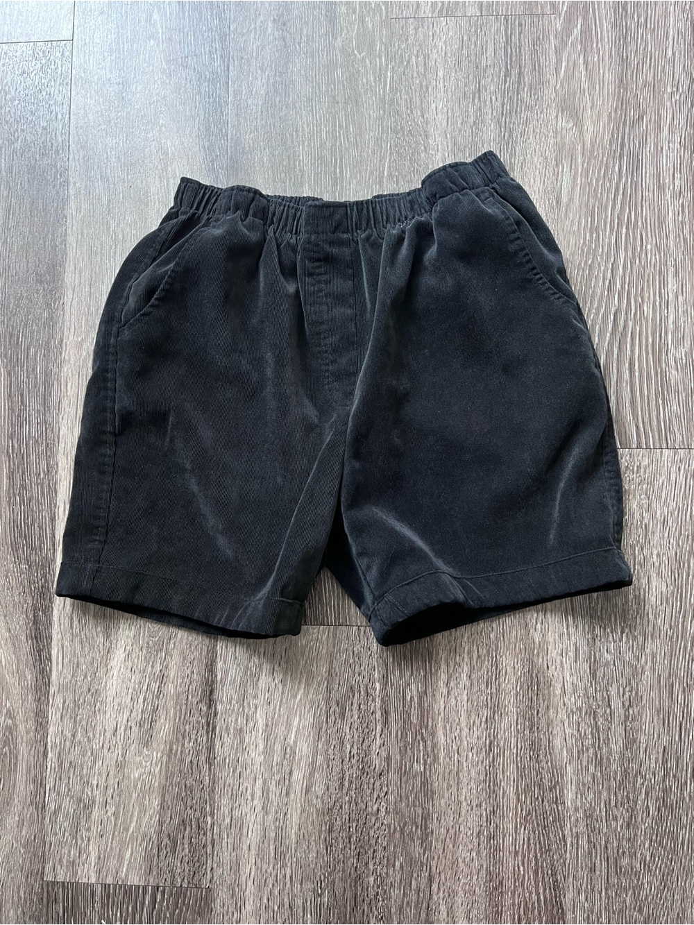 Black corduroy relaxed fit lose shorts